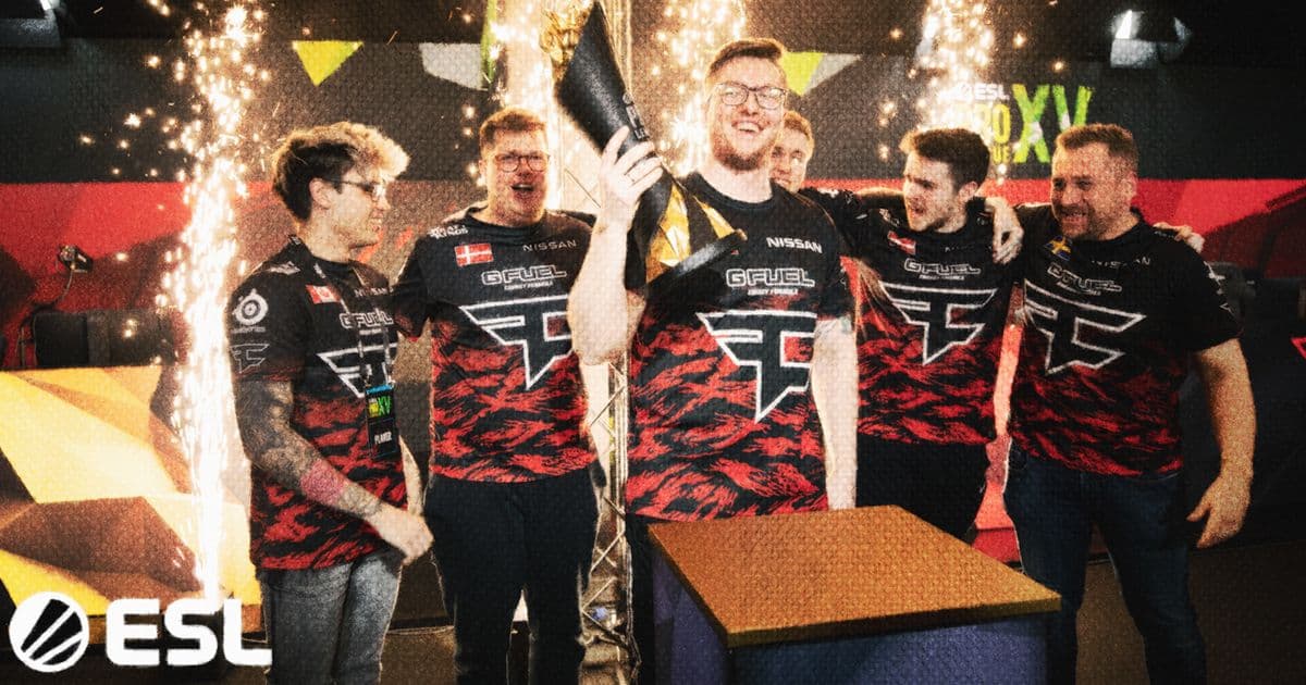 ENCE down FaZe up